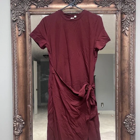 Anthropologie DOLAN t shirt Elegant Burgundy Tie-Waist Dress - Picture 1 of 5